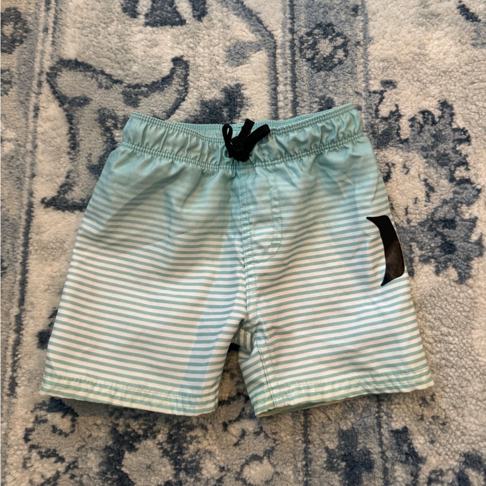 Hurley Bosrdshorts boys 12 months